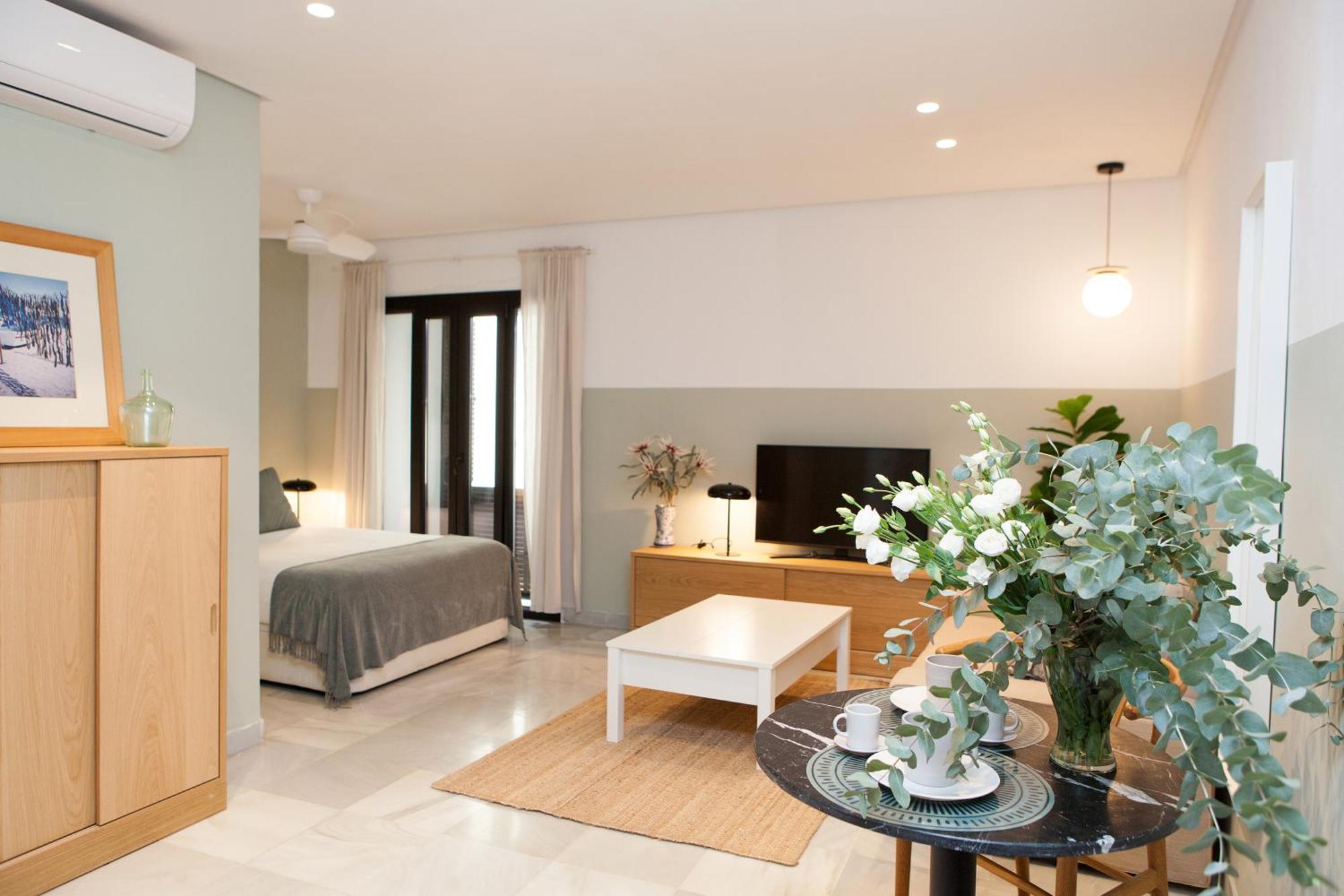 Galera Suites Seville Exterior photo