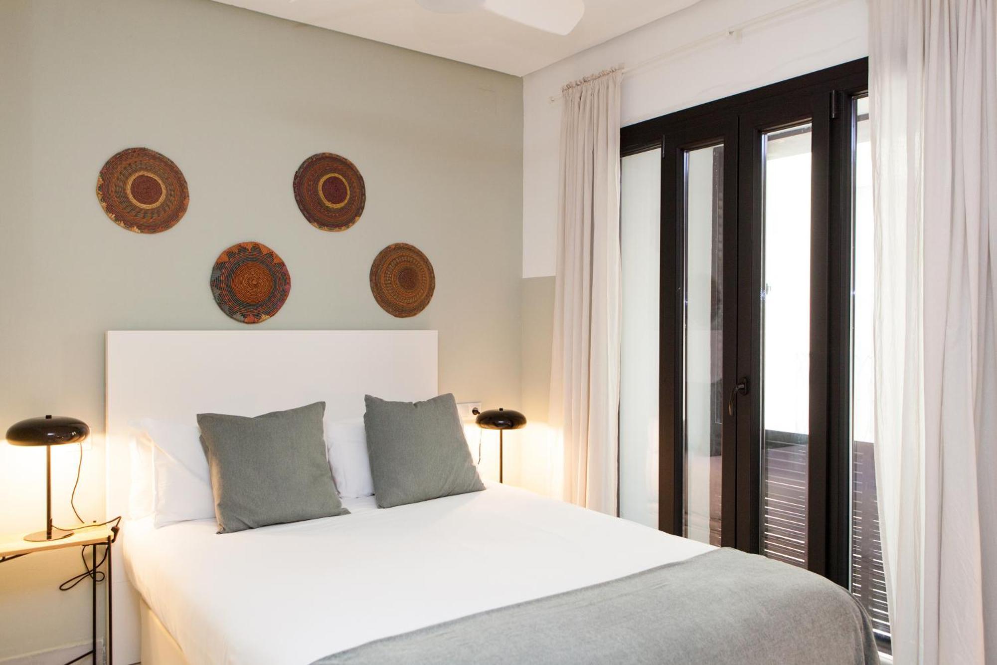 Galera Suites Seville Exterior photo